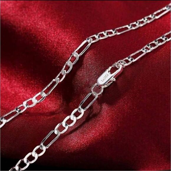 Silver Chain Bracelet and Necklace Set - Picture 3 of 3